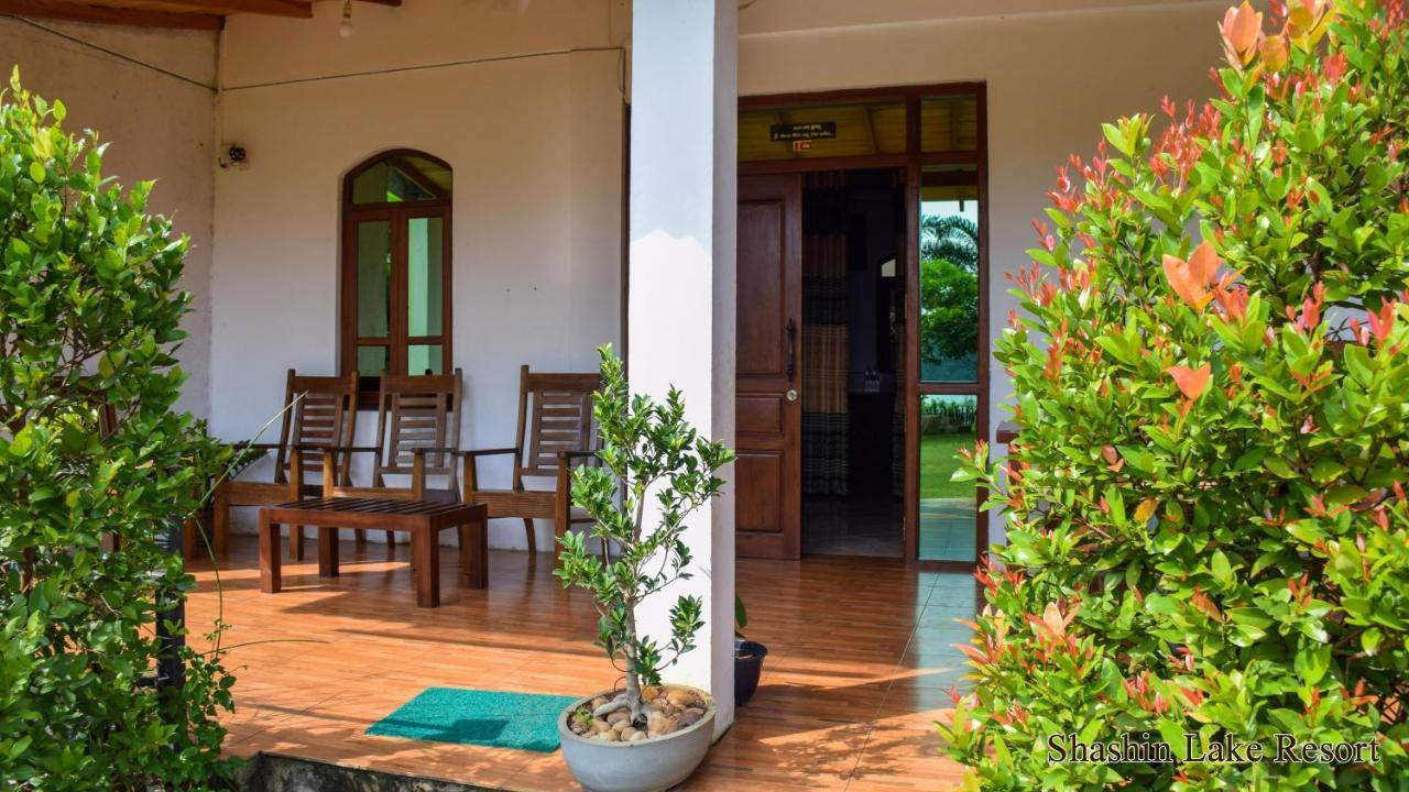 Shashin Lake Resort Dambulla Exterior foto