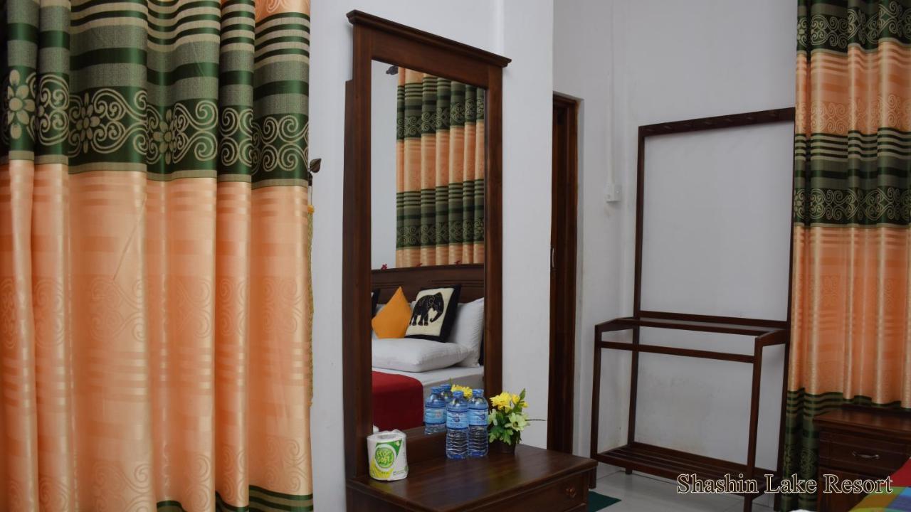 Shashin Lake Resort Dambulla Exterior foto